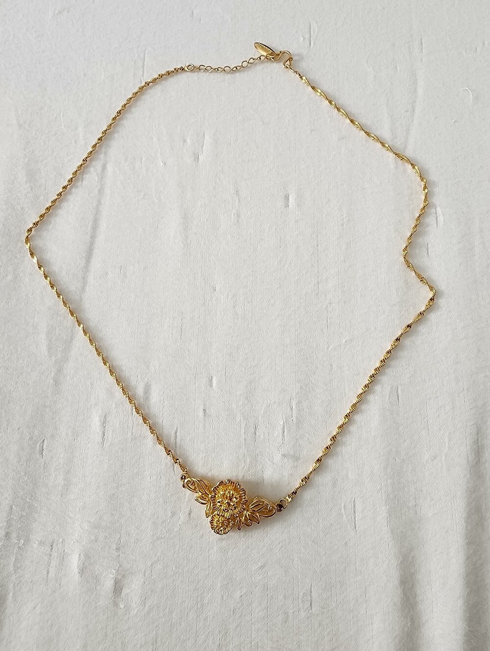 Gold Floral Pendant Necklace - Classic Gold Tone